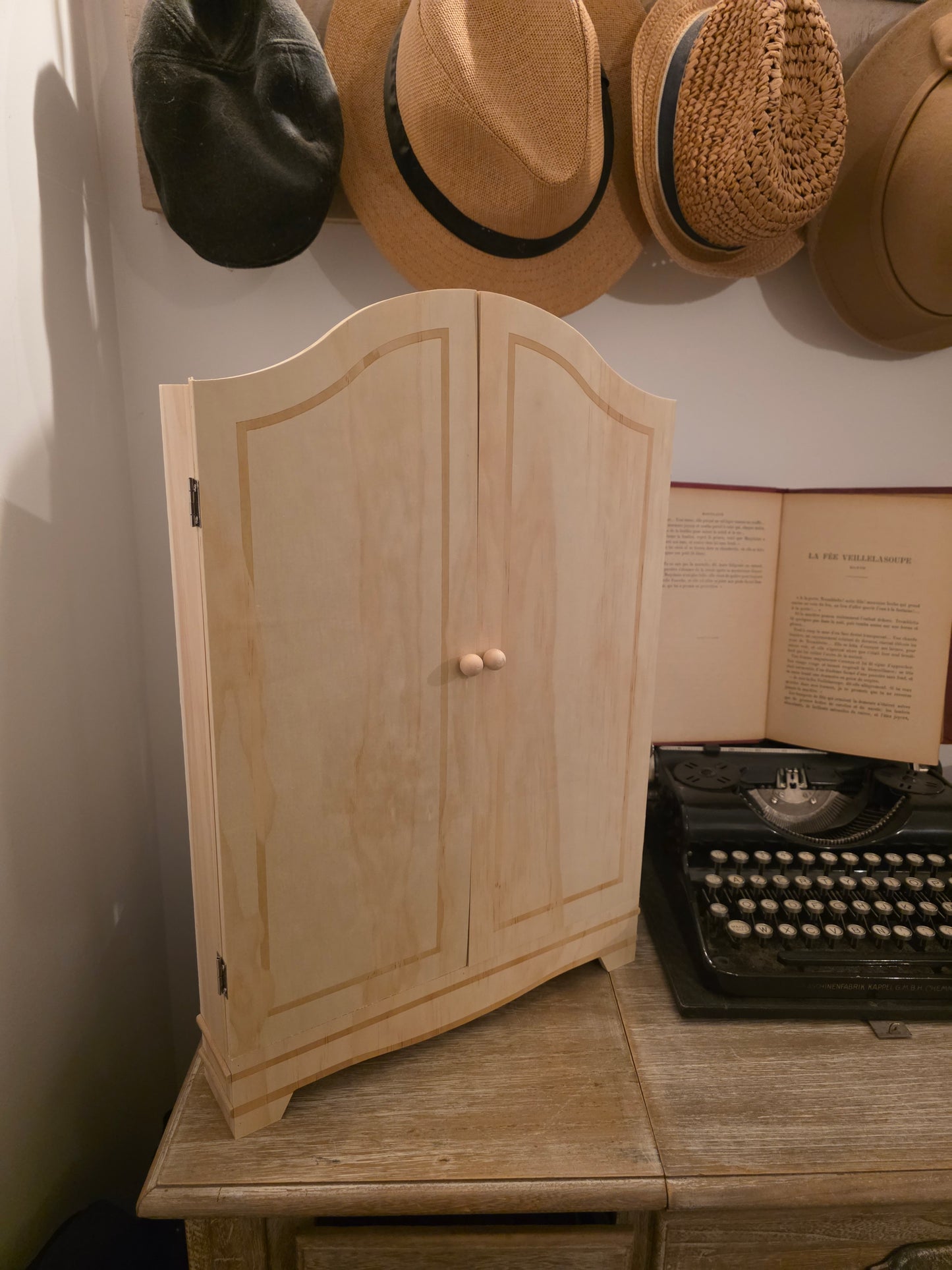 Pré-commande Calendrier de l'avent "Armoire Magique"