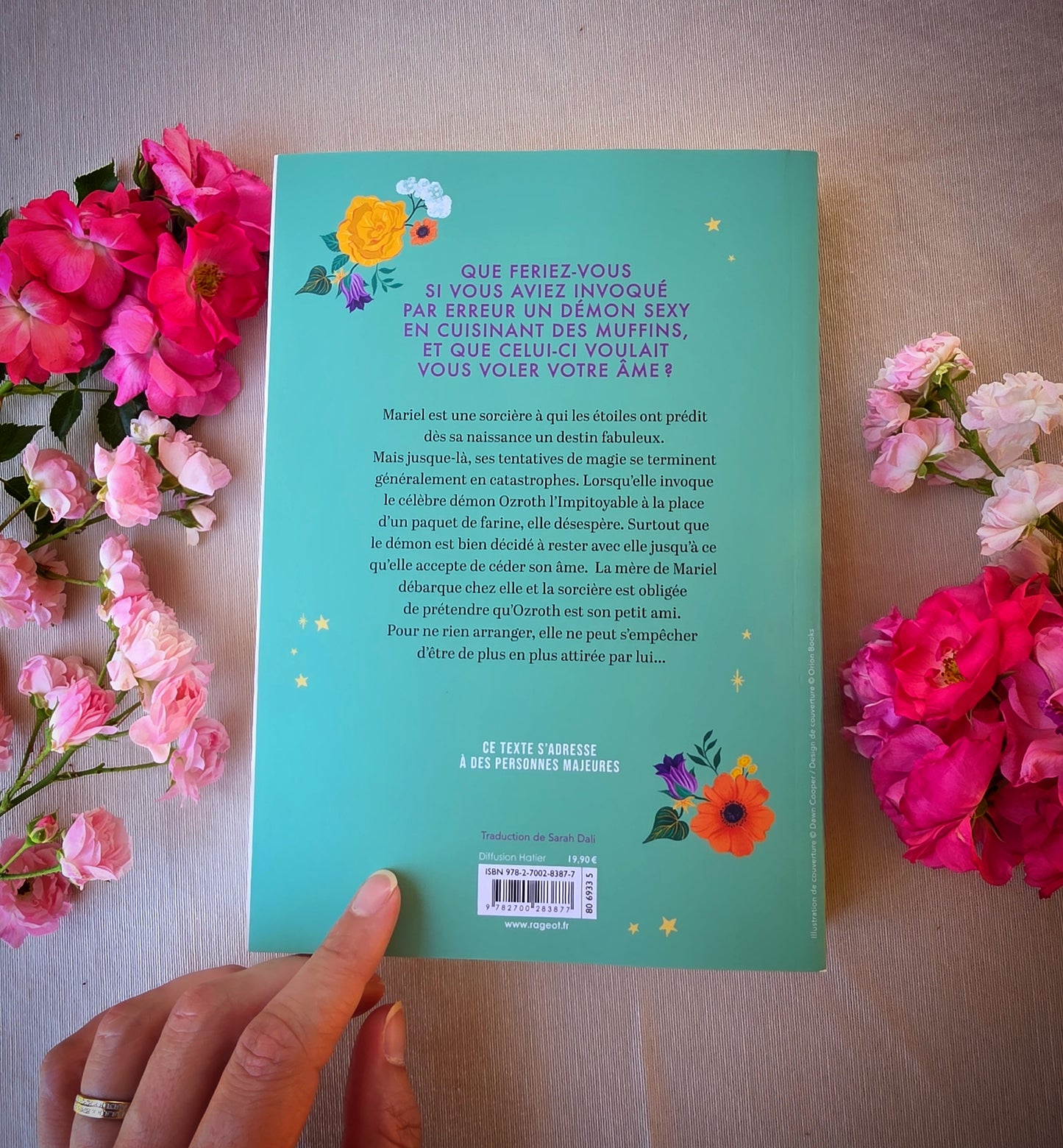Livre seul "A Witch's guide to fake dating a demon"(PRÉ-COMMANDE)