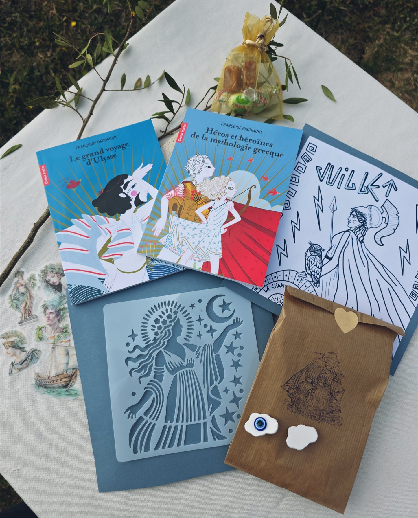 PRÉ-COMMANDE BOX P'TIT GRILLON (petit lecteur)Juillet