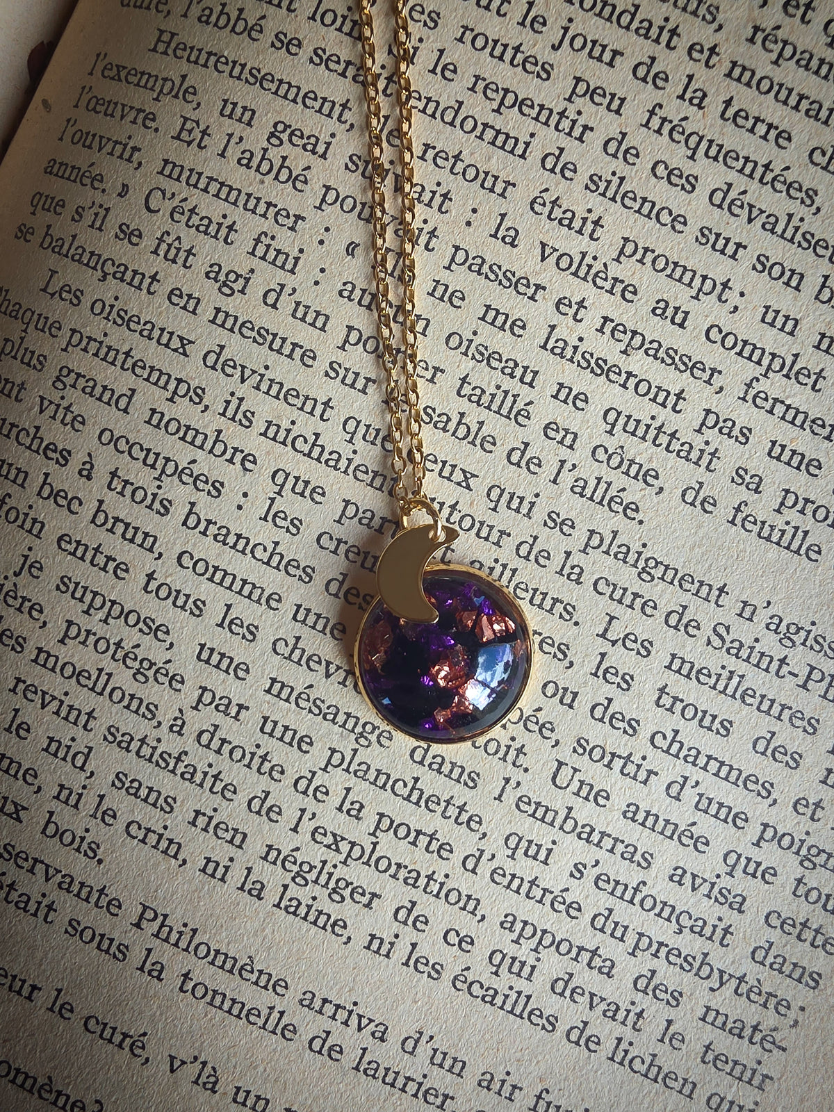 Collier Lune Grillus Pocus en acier inoxydable doré