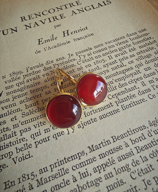 Boucles dormeuse Agate rouge plaqué or