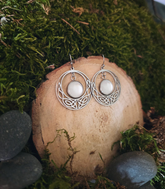 Boucles Édénya résine nacrée