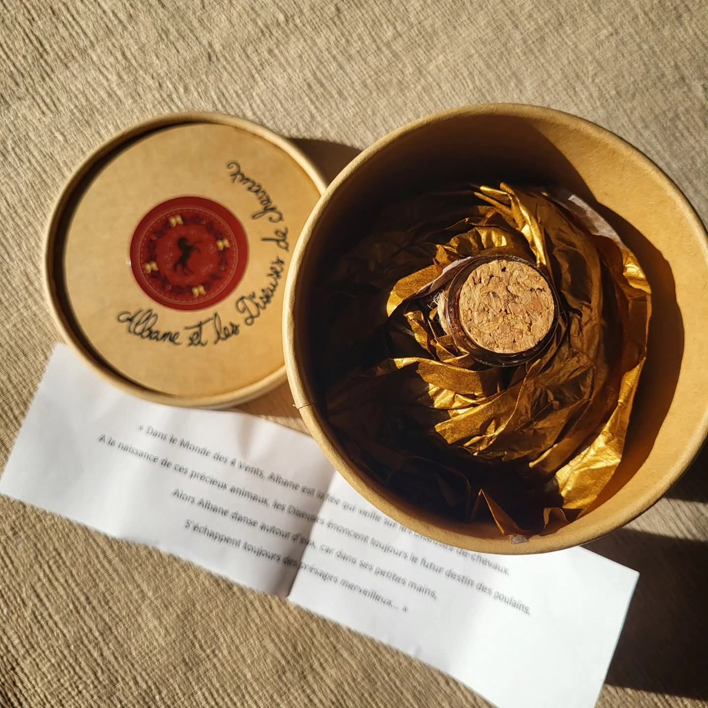 Boule de noël "Albane et les Diseuses de chevaux"