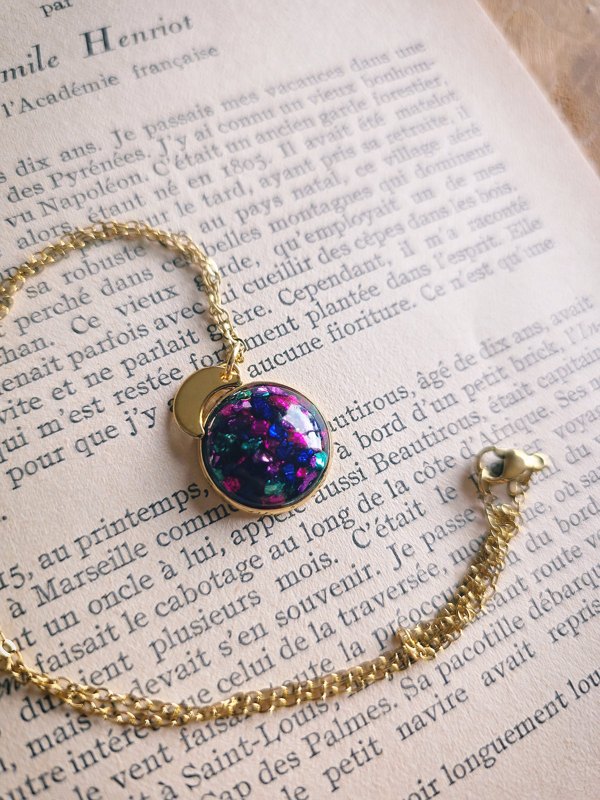 Collier Lune Nouvelle Orléans acier inox doré