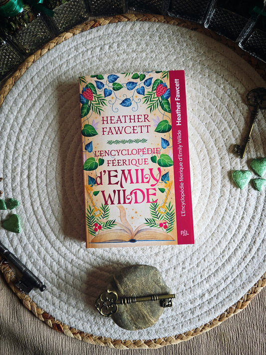 Livre seul "l'encyclopédie féerique d'Émily Wilde" tome 1 format poche (précommande)
